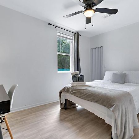 Princeton Suites Chicago Bagian luar foto